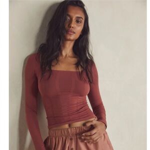 Free People | Stay Here Seamless Long Sleeve Top Size M/L NWT